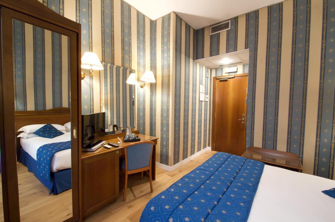 Hotel Montecarlo Roma Esterno foto